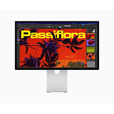 Studio Display XDR - Nano-texture glass - Tilt- and height-adjustable stand